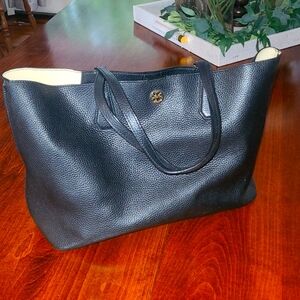 Tory burch tote